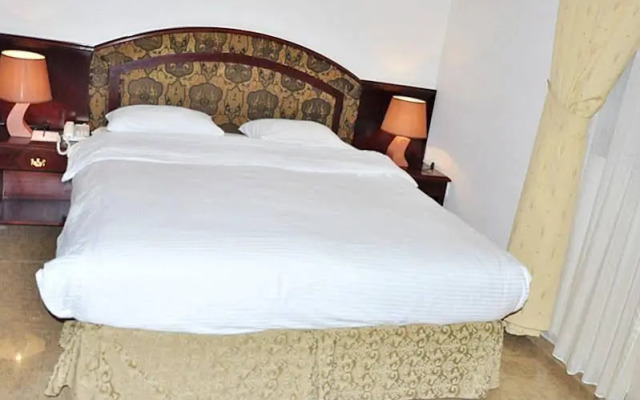 Safeer Plaza Hotel Apartments