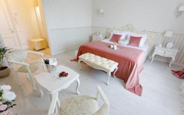 Royal Suite Apartment with Jacuzzi