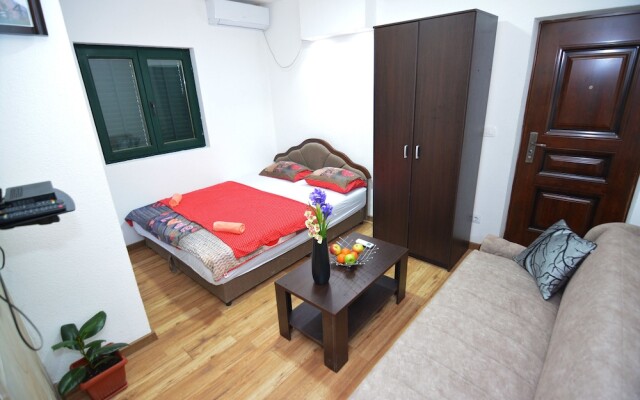 Apartments Lux S