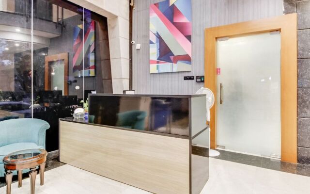 Capital O 19666 Hotel Solitaire