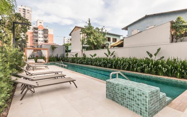 Lindo Apto para casal Porto Alegre CON1820