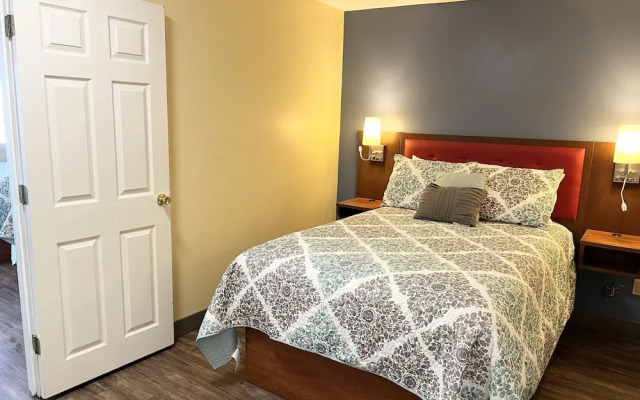 Scarborough Beach Motel