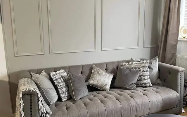 Dartfordapartment/2bed/balcony/freeparking/tv/wifi