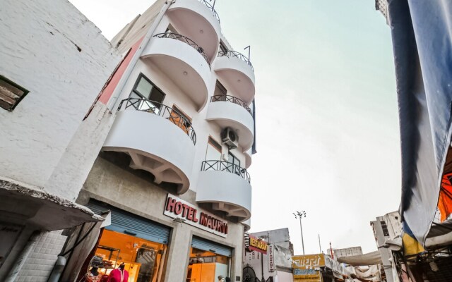 Oyo 36289 Hotel Maurvi