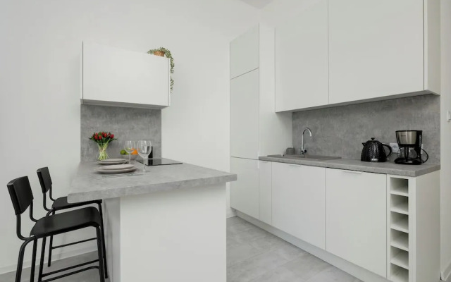 Comfortable Studio Apartments by Renters