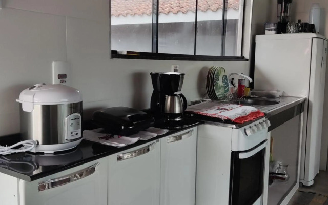 Flat com portão na Praia