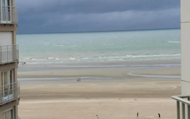 Apartment in Koksijde Near the Sea