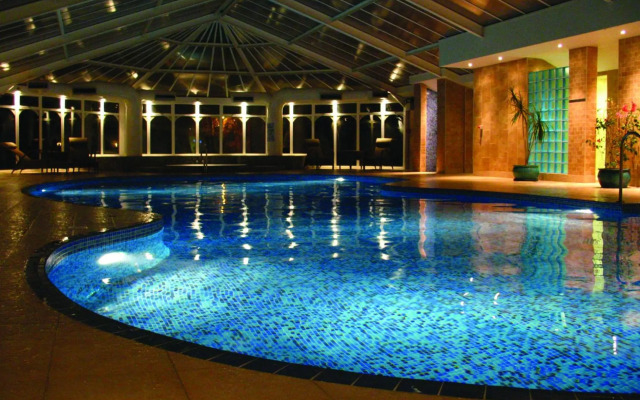 Metropole Hotel and Spa