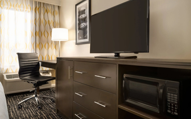 Spark by Hilton Waldorf