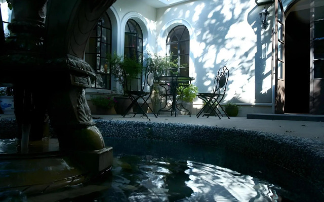 Soho Garden Villa Hotel - Shanghai Jiaotong University Metro Station Flagship