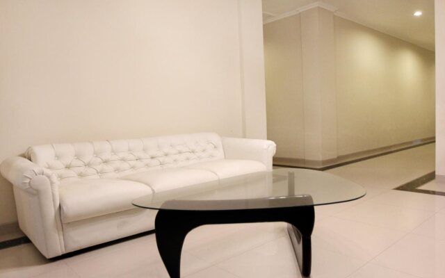 OYO 130 MBC Residence