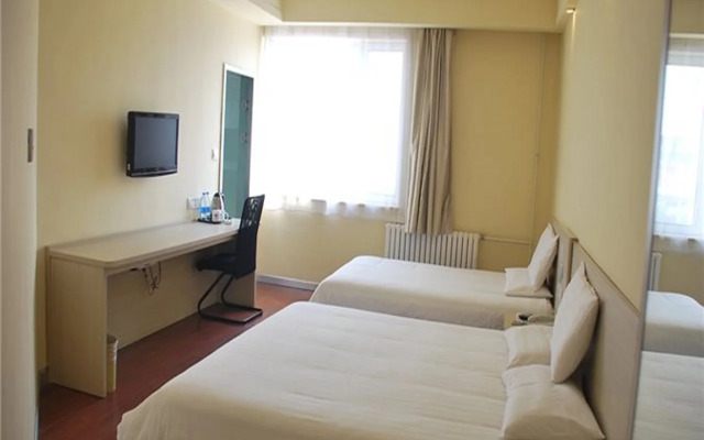 HanTing Hotel (Beijing Dongsi Intersection)