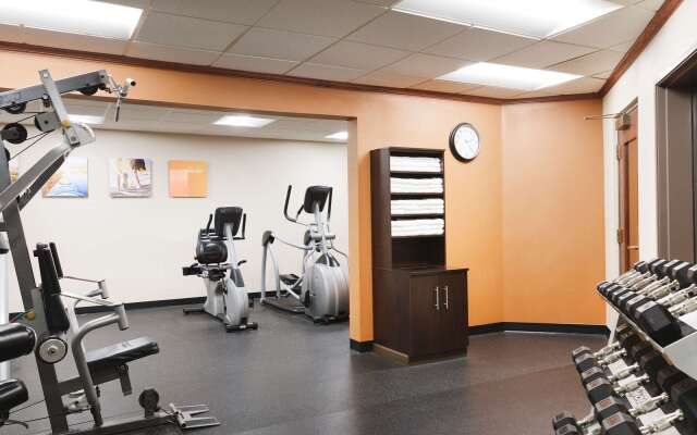 Comfort Suites Milwaukee Airport