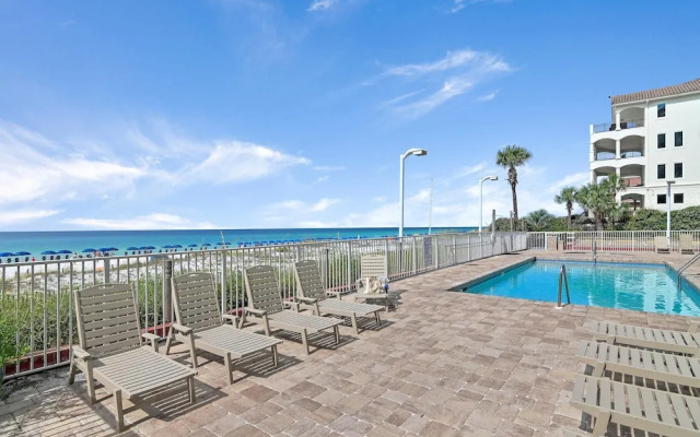 Inn at Crystal Beach 611