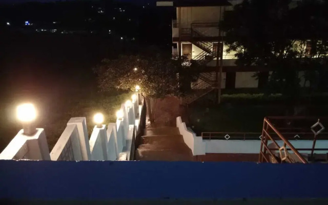 Ketti Heights Resorts