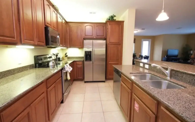 12-103 3 Bedroom Home by RedAwning