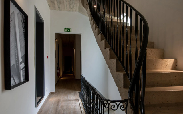 Chapter 5 Boutique Hotel