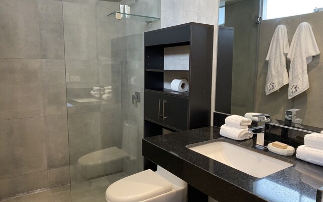 Contemporary 2BR in Barranco by Wynwood-House