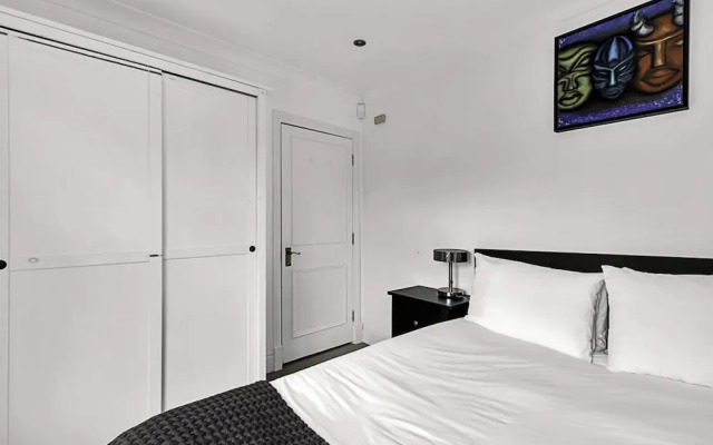 Beautiful Two Bed Abode Near Chelsea