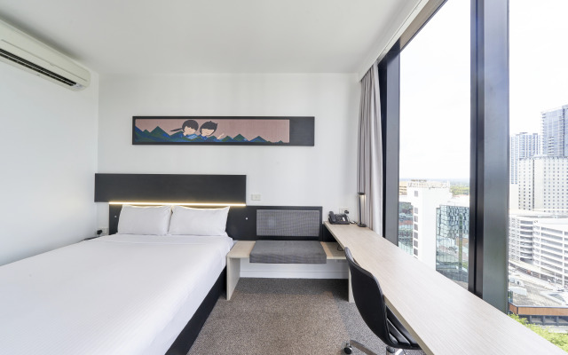 ibis Adelaide