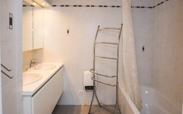 Bright Apartment With Terrace