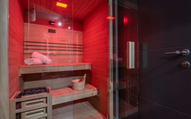 Luxury Villas Travera