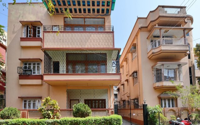 OYO 12210 Comfort N Cozy