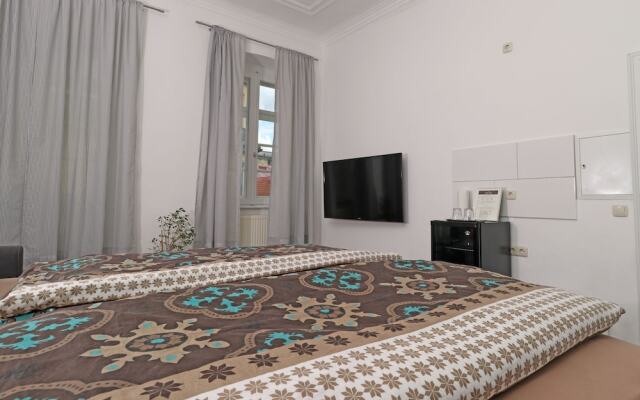Swarg Apartments