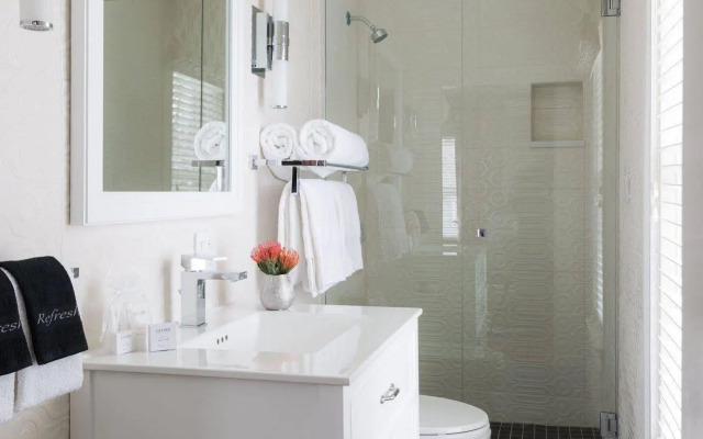 The Sydney, The Edgartown Collection