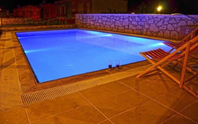 Alacati Lucky Angel Hotel