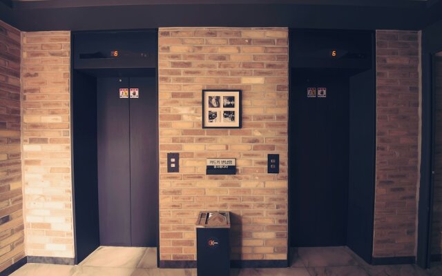 CK Hotel