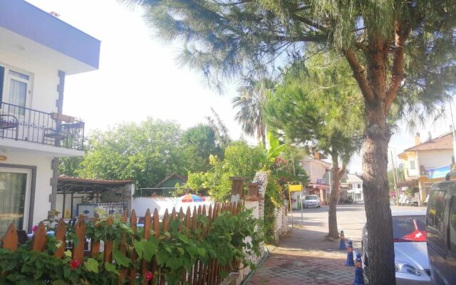 Moonlight Apart Hotel