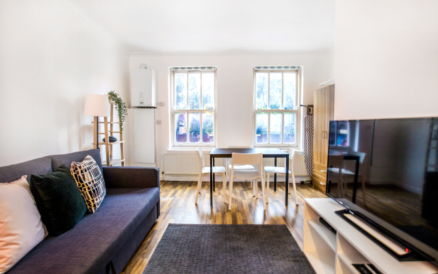 Fast WiFi | Sleeps 4 | Pet-friendly