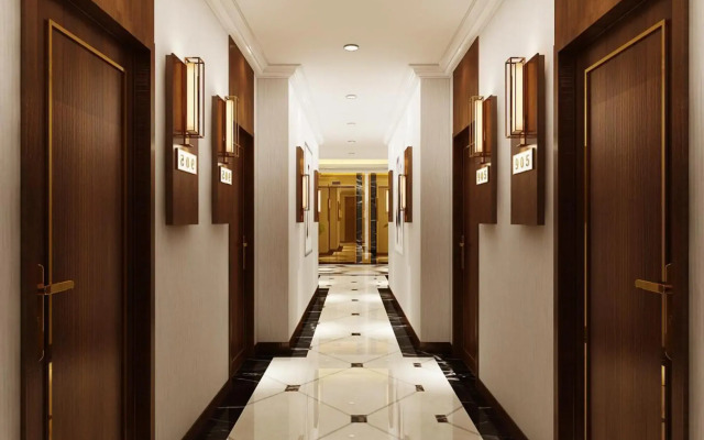 Top One Halong Hotel