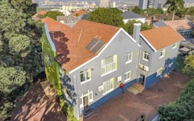 Silver Oaks Boutique Hotel