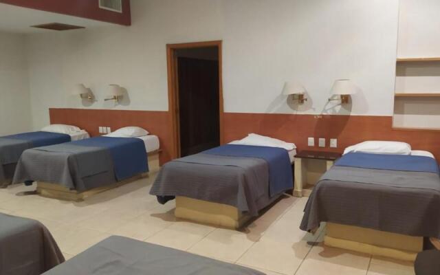 Cypres Hotel & Suites