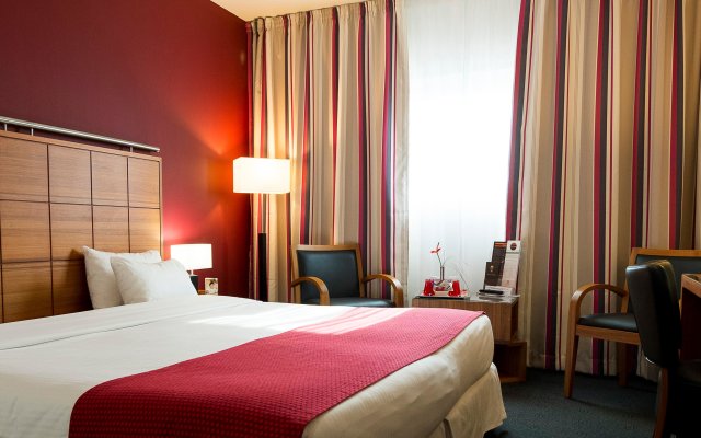 Holiday Inn Bordeaux Sud - Pessac, an IHG Hotel