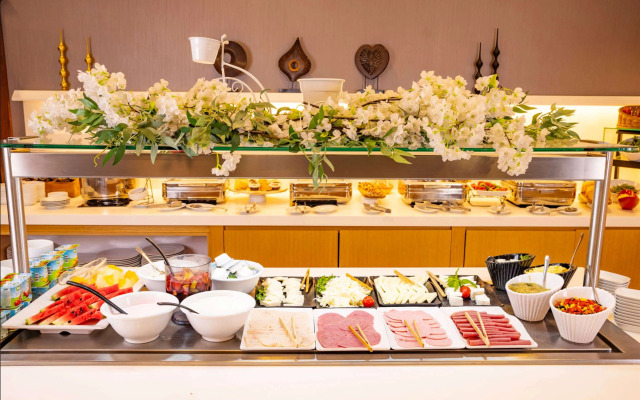 Ramada by Wyndham Istanbul Alibeykoy