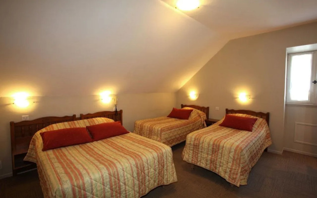 Au Primerose Hotel