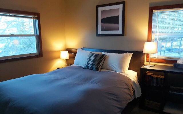 Oakview Lodge & Marina