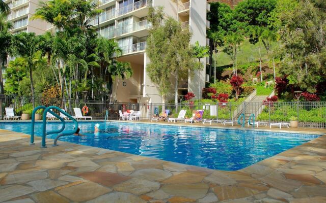 Makaha Valley Towers