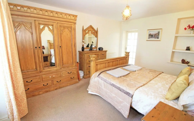 Garden Flat