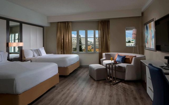 Courtyard by Marriott Miami Beach-South Beach