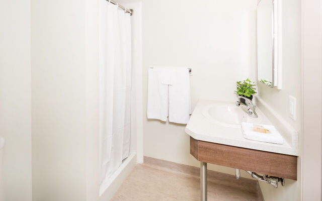 University of Winnipeg Downtown Hostel