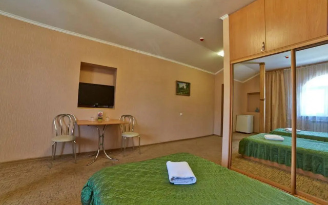 Delta Hotel