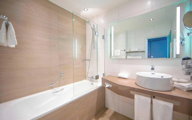 Apollo Hotel Amsterdam, a Tribute Portfolio Hotel