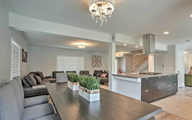 Spacious Oceanside Home: Patio & Grill, Near Beach