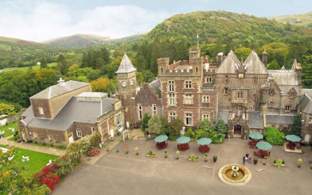 Castle Lodge