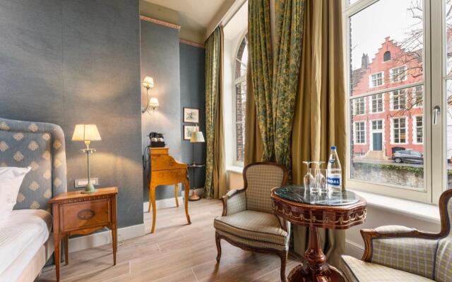 Bord'Eau Luxury Canal Suites
