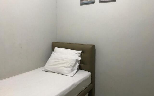 Naura Guest House